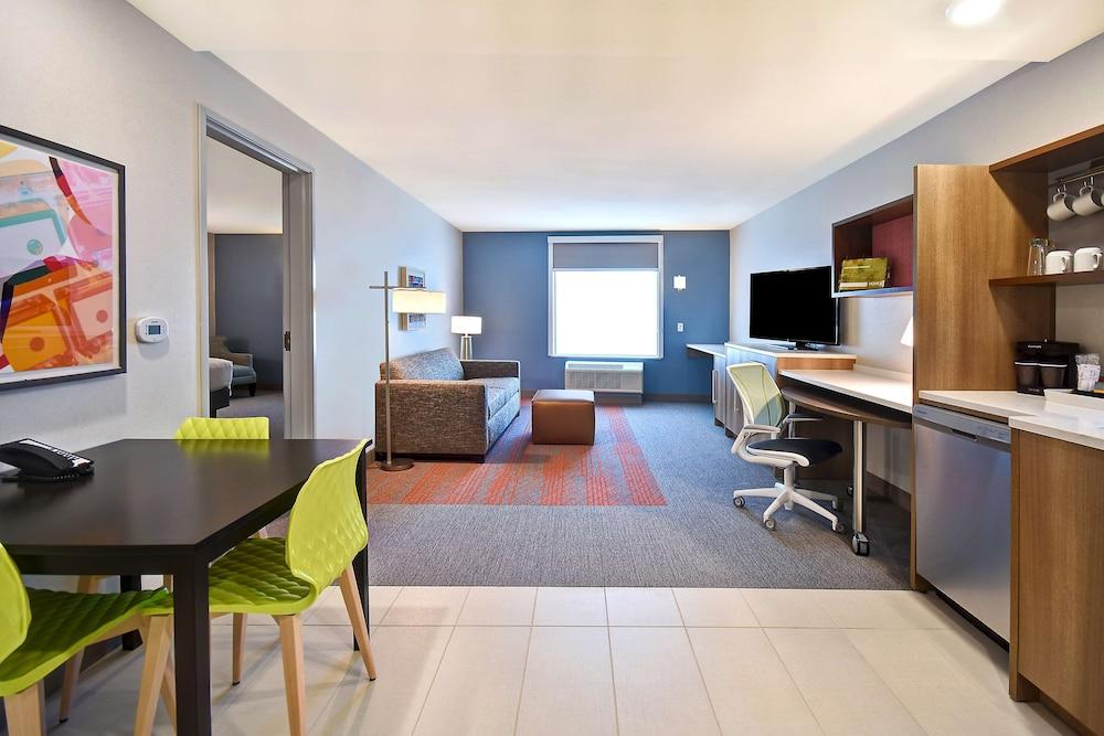 Hampton Inn & Suites Las Vegas Convention Center - No Resort Fee Экстерьер фото