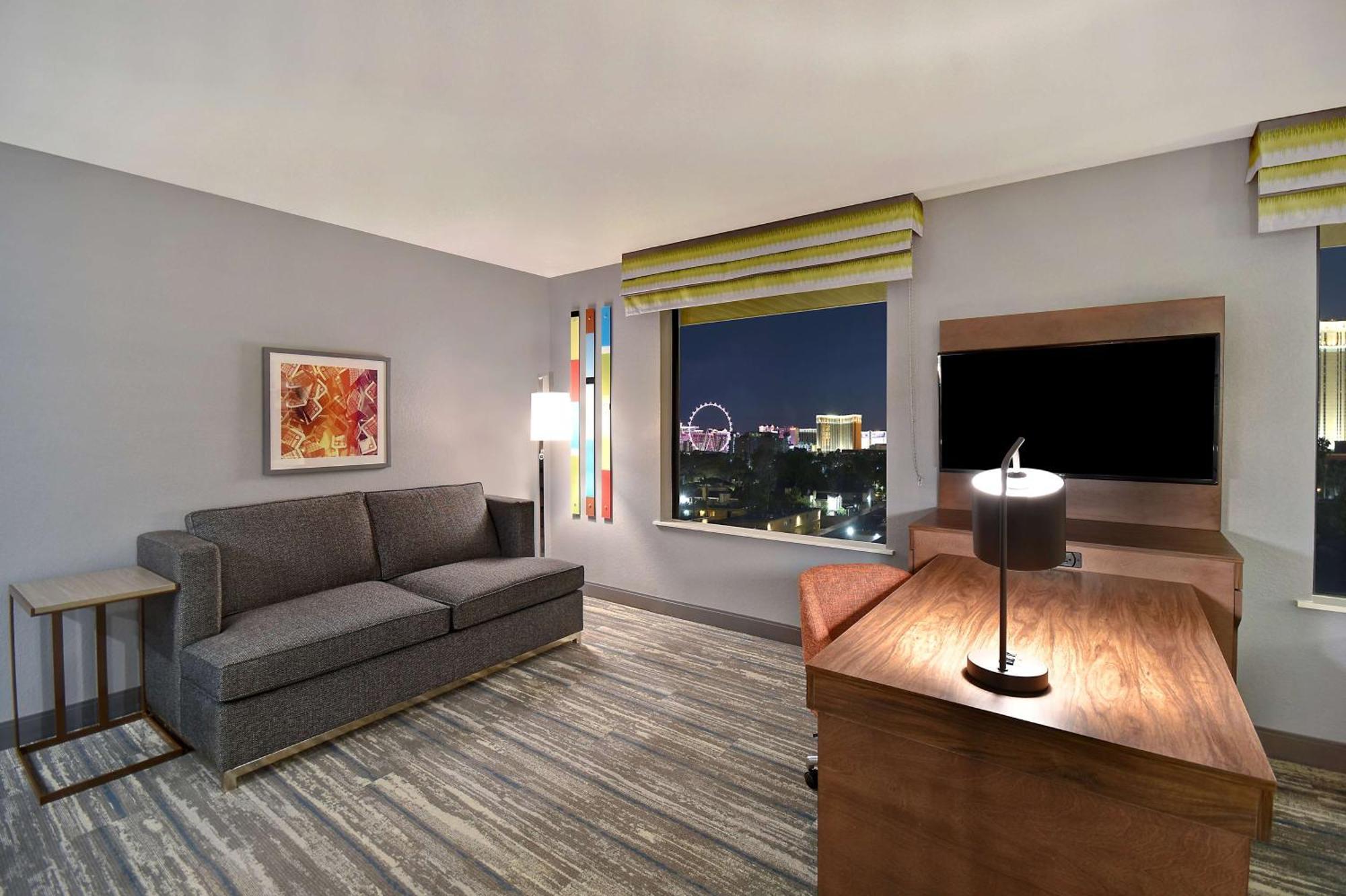 Hampton Inn & Suites Las Vegas Convention Center - No Resort Fee Экстерьер фото
