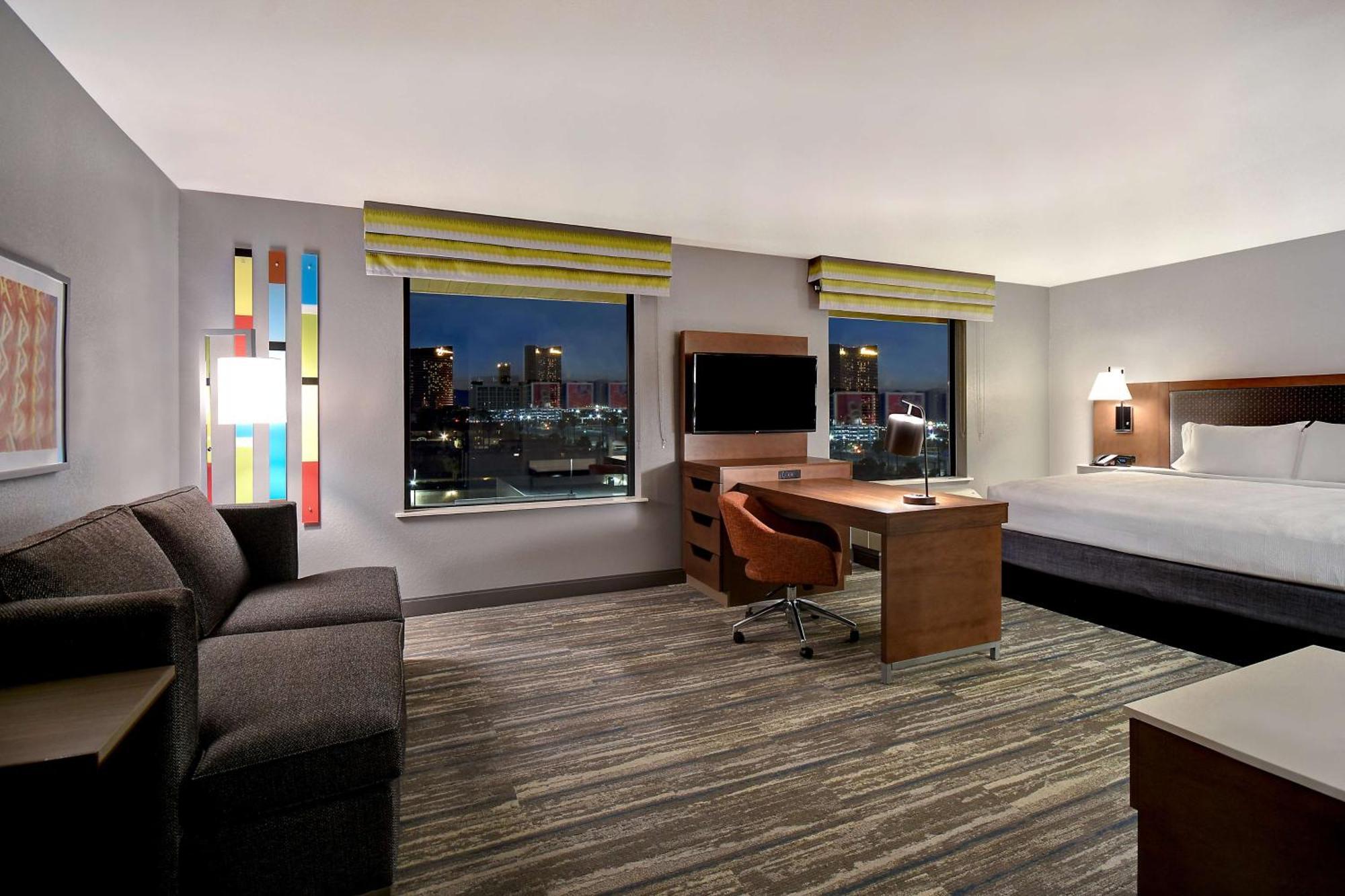 Hampton Inn & Suites Las Vegas Convention Center - No Resort Fee Экстерьер фото