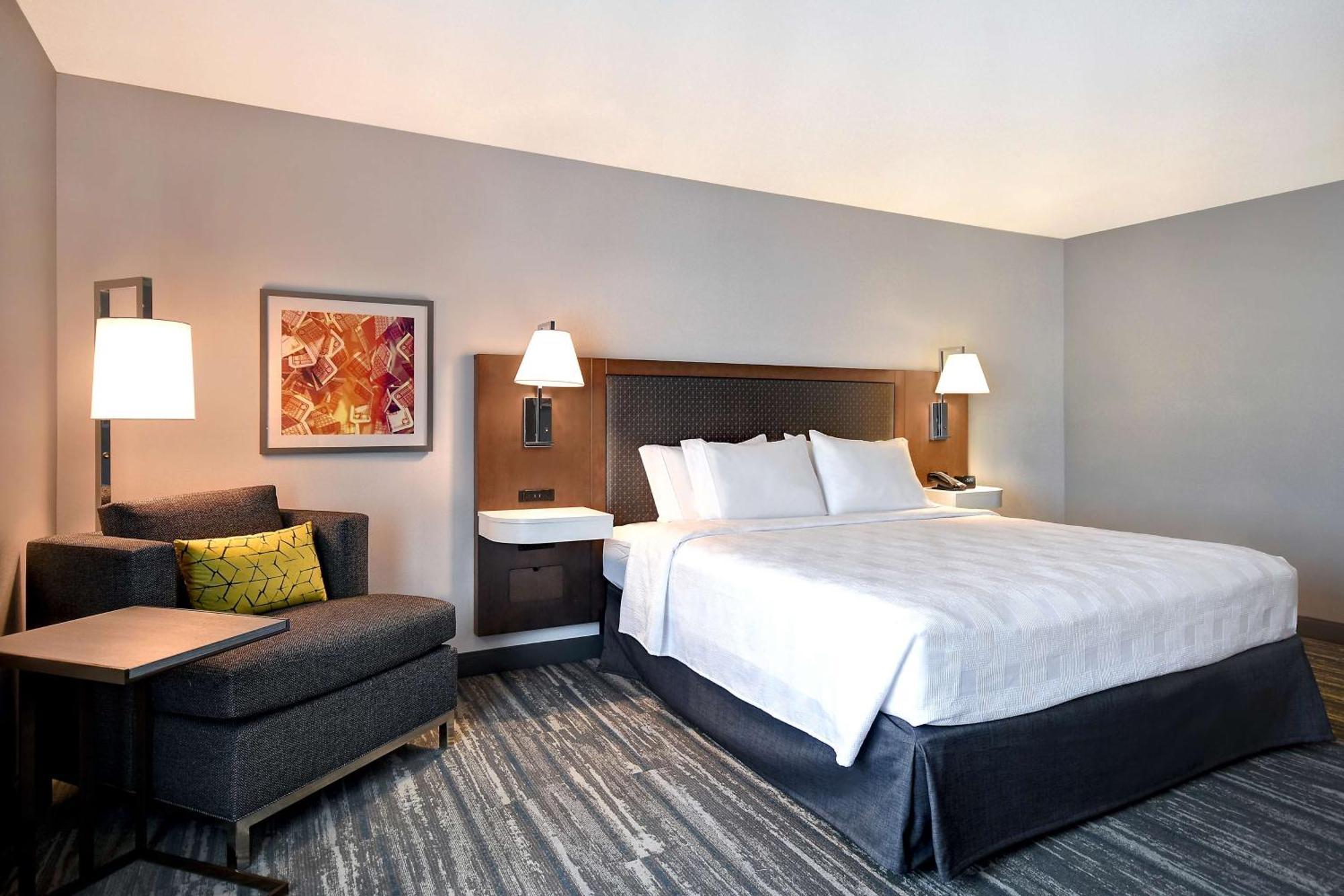 Hampton Inn & Suites Las Vegas Convention Center - No Resort Fee Экстерьер фото